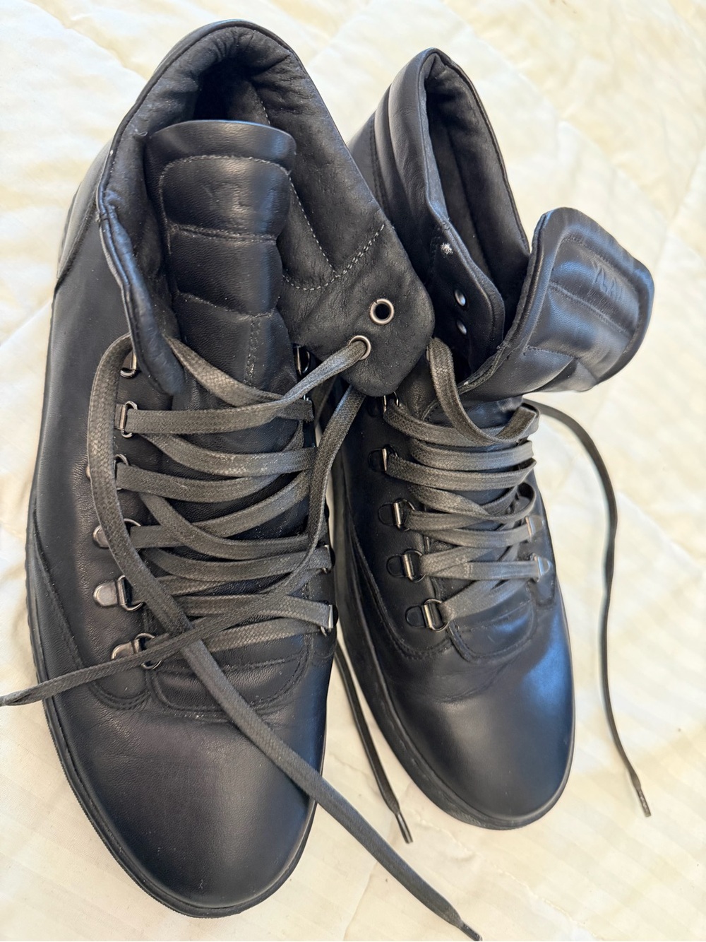 Men's Black Leather High-Top Lace-Up Boots